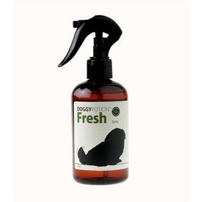 Doggy Potion สเปรย์กำจัดกลิ่นและบำรุงขนสุนัข สูตร Fresh กลิ่นหอมสดชื่น (250ml)