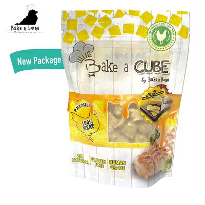 Bake a Cube by Bake n Bone - Chicken & cheese ขนมสุนัขเกรดพรีเมียมแบบลูกเต๋า รสเนื้อไก่และชีสอบแห้ง (70g.)