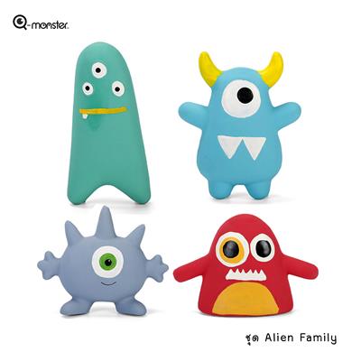 Q-monster Alien Family ของเล่นสุนัข ชุดครอบครัวเอเลี่ยน ทำจากยางพารา กัดมันส์ เคี้ยวเพลิน มีเสียงร้องเวลากัด ทนทาน